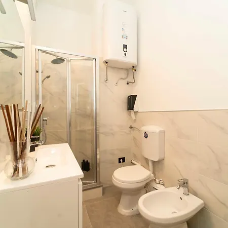 2 Homely - 50 Mt Dalle Molinette, 300 Mt Da Metro Spezia, 1k M Da Lingotto Fiere * Τορίνο