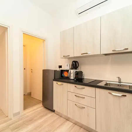 Homely Family 2 Apartamento *